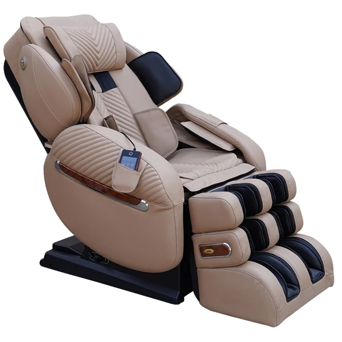 Is there a Luraco i8 massage chair?