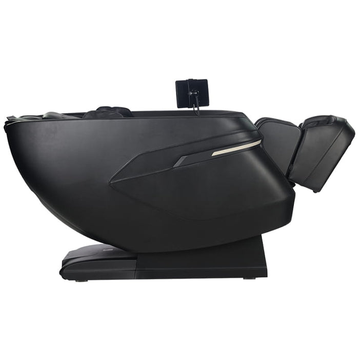 Kyota Zenyu M338 Massage Chair in zero gravity position.