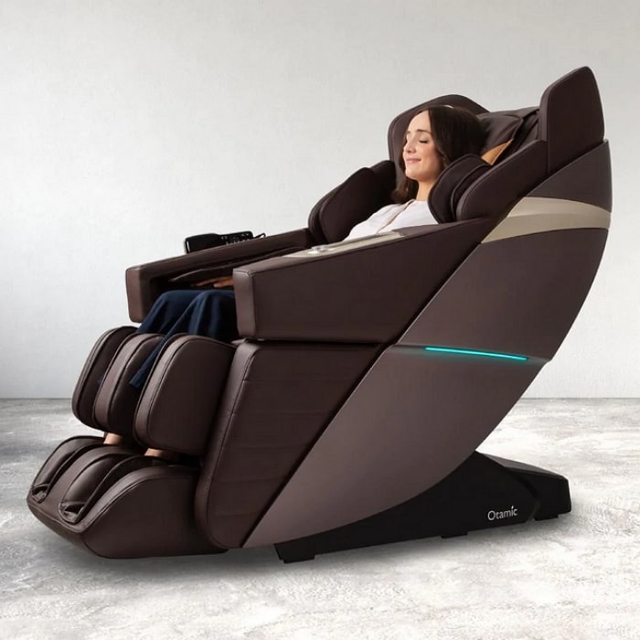 Otamic Pro 3D Signature Massage Chair with Woman Relaxing